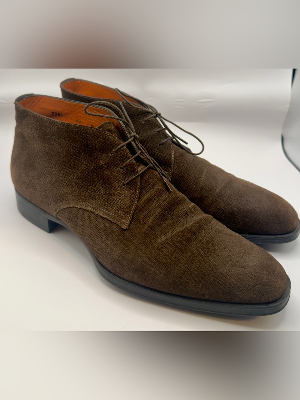 Santoni brown suede chukka boots